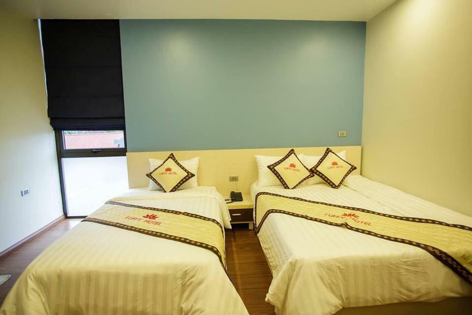 Luffy Hotel Uong Bi Exteriör bild
