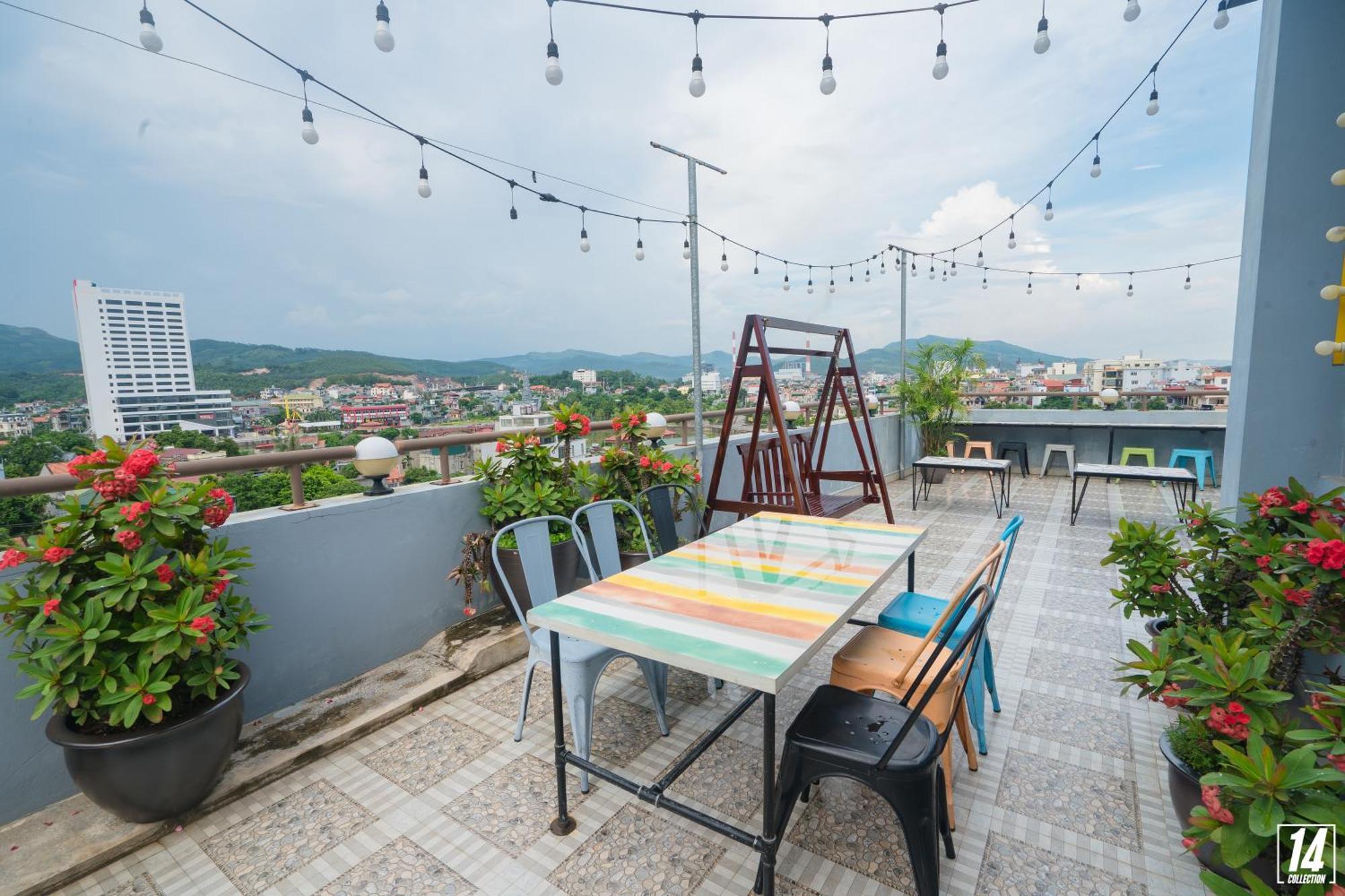 Luffy Hotel Uong Bi Exteriör bild