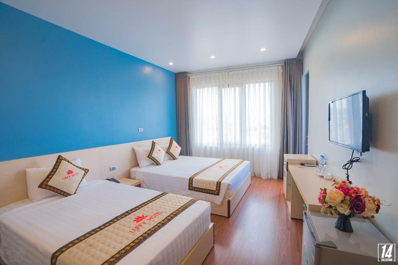Luffy Hotel Uong Bi Exteriör bild